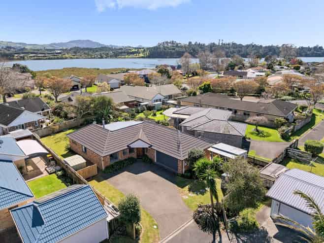 11 Belmont Rise, Katikati