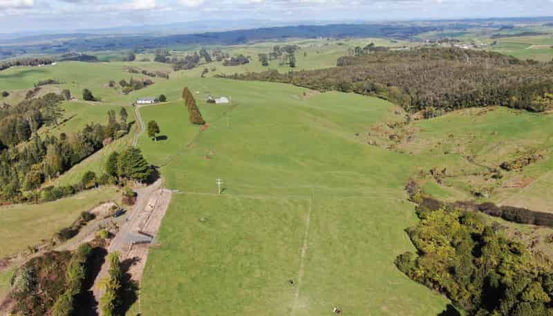 829 Mangati Road, Puketotara