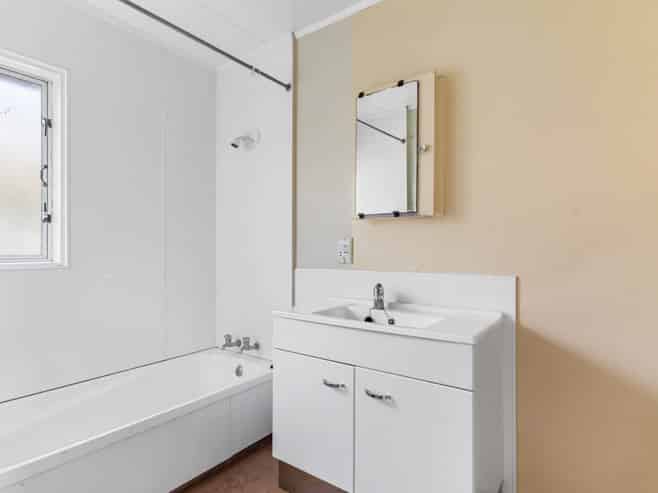 18 Hilda Road, Favona