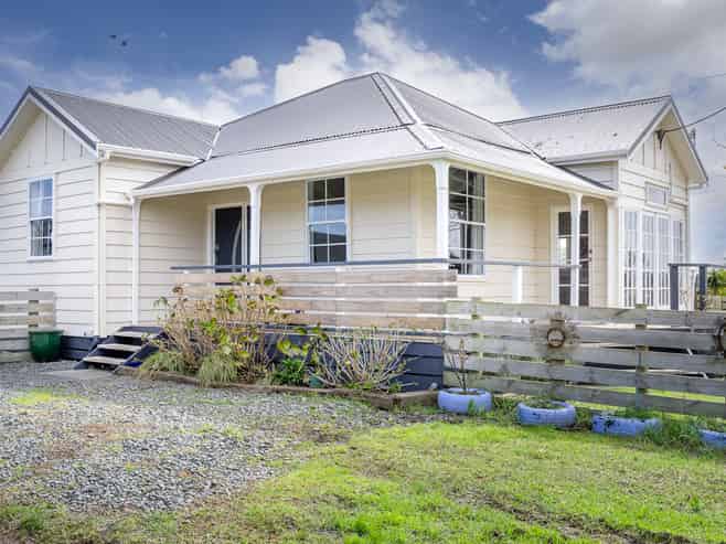 126 West Coast Road, Te Kopuru