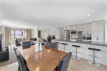 80B Veitches Road, Casebrook