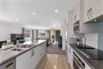 80B Veitches Road, Casebrook