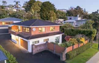 54a The Circle, Manly