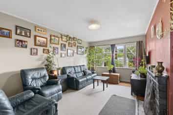 15-15A Mill Street, Westport
