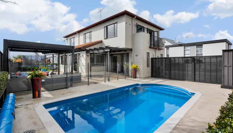 72 Mount Taylor Drive, Glendowie