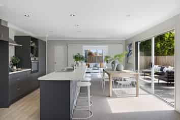 23 Lisa Place, Brookfield
