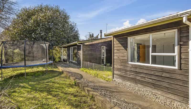 3 Armstrong Avenue, Waitara