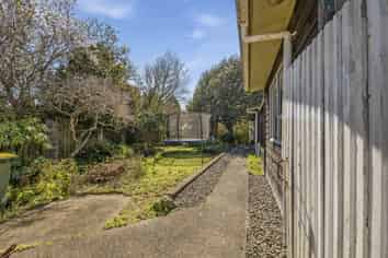 3 Armstrong Avenue, Waitara