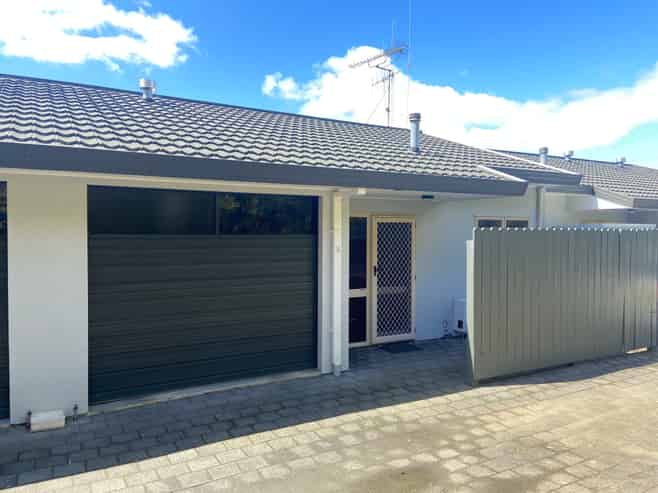 C/8a Radnor Street, Hamilton Central