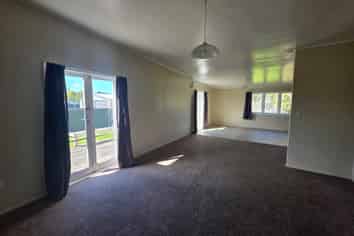8 Guy St, Waipawa