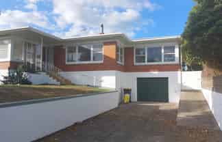 55 King Street, Waiuku