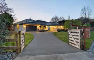 15 Grace Avenue, Cambridge