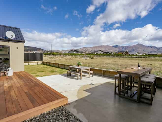 57 Pounamu Avenue, Albert Town