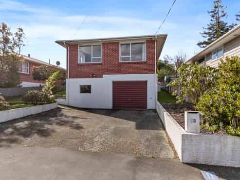 13 Lindsay Street, Marchwiel