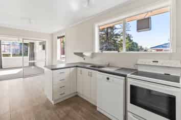 13 Lindsay street, Marchwiel