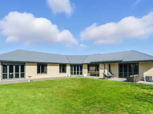 63 Awatea Gardens, Hornby