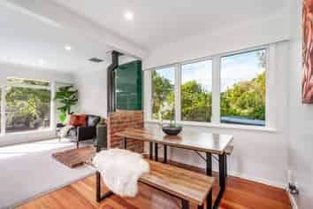 564 Main Road North, Timberlea