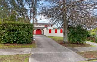 17 Maxwelton Drive, Mairangi Bay