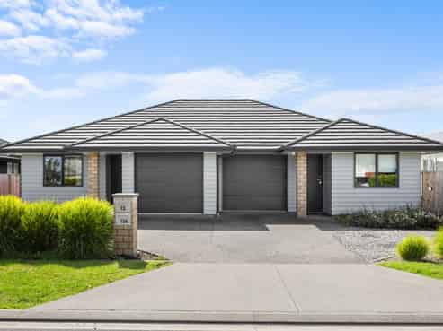 13 Leebank Crescent, Riverhead