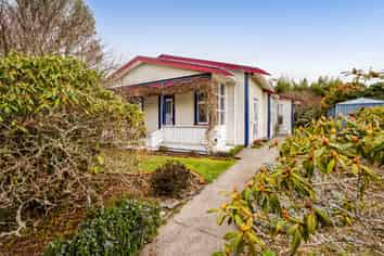 25 Portia Street, Stratford