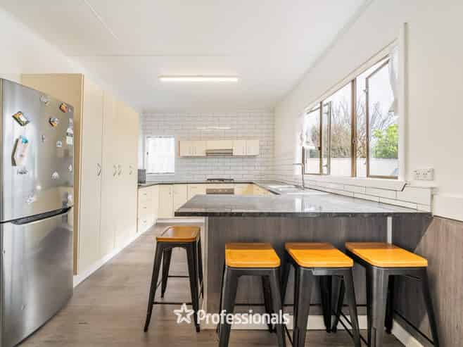 371 Jackson Street, Petone