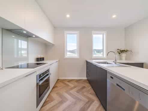 40 Te Ara O Puakawe, Wainuiomata