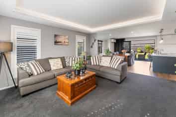 7 Chertsey Road, Richmond