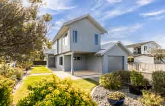 69 Meeanee Quay, Westshore