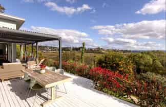 58 Hall Road, Matua