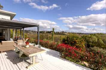 58 Hall Road, Matua