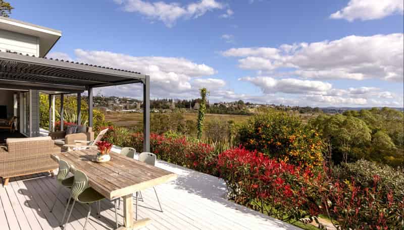 58 Hall Road, Matua