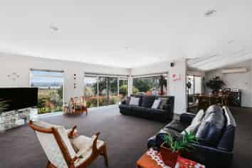 58 Hall Road, Matua