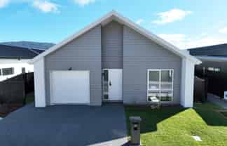 Lot 21 / 4 Back Straight, Wallaceville Estate,, Wallaceville