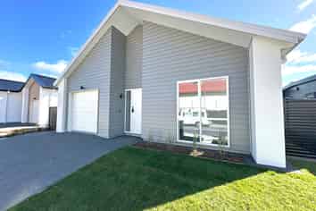 Lot 21 / 4 Back Straight, Wallaceville Estate,, Wallaceville