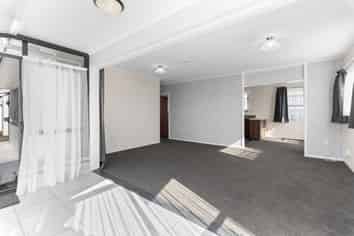 10B Kauri Street, Inglewood