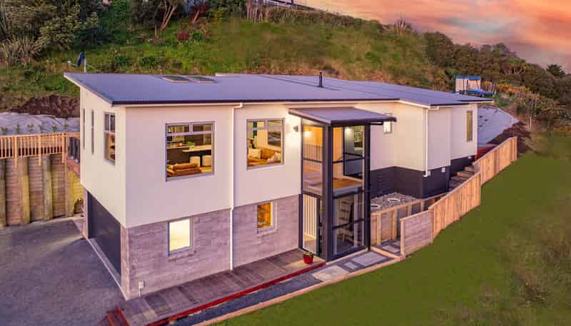 12A Montgomery Road, Otamatea