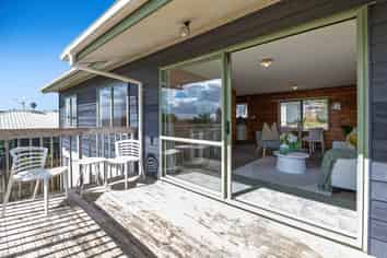 1/3 Jumento Place, Unsworth Heights
