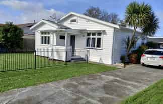 32 Knowles Street, Terrace End