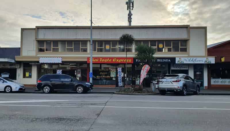 249-255 Oxford Street, Levin