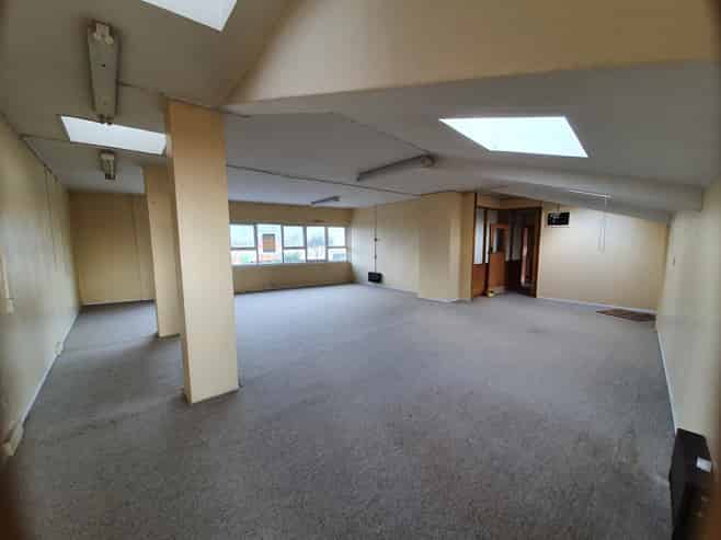 Cost-Effective Levin Office Space