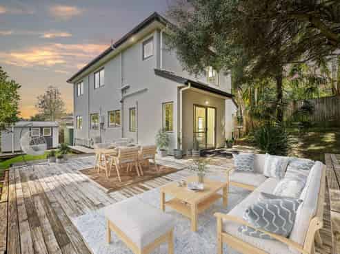 21 William Gamble Drive, Greenhithe