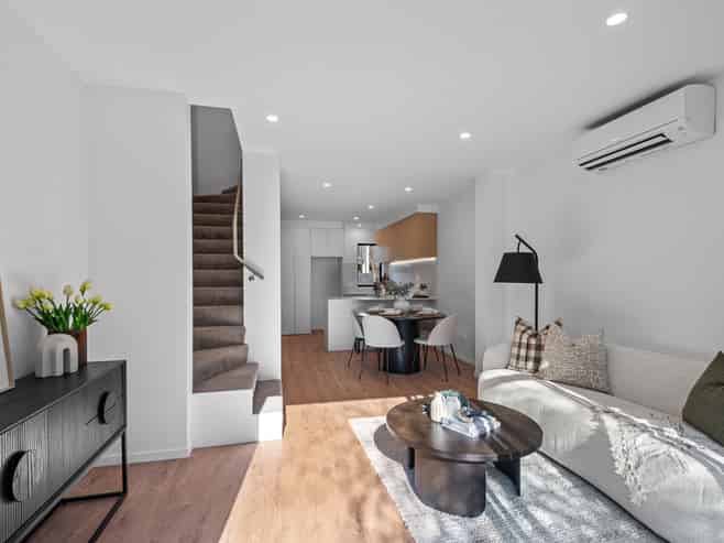 5/13 Donald Place, Merivale