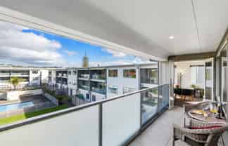 C2/30 Bute Road, Browns Bay