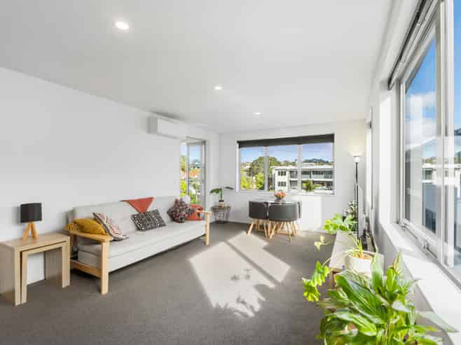 C2/30 Bute Road, Browns Bay