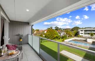 C2/30 Bute Road, Browns Bay