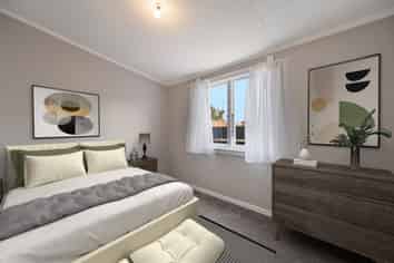 913 Nelson Street North, Mahora