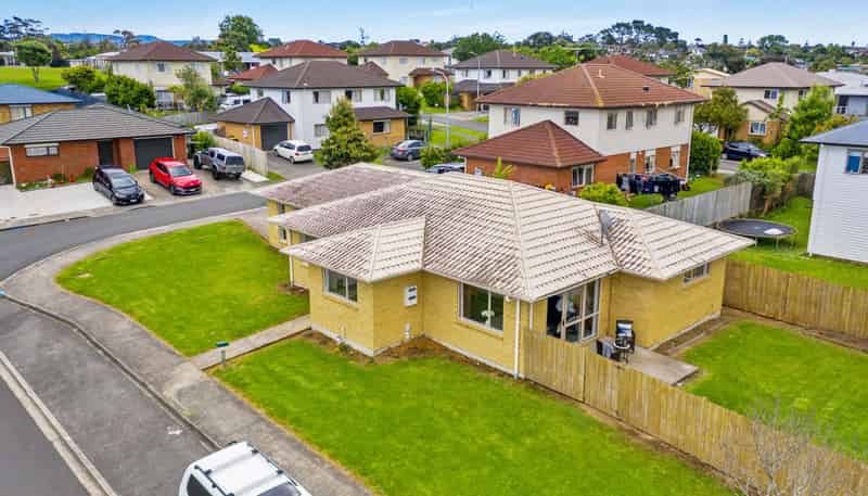 9 Neesons Way, Glendene