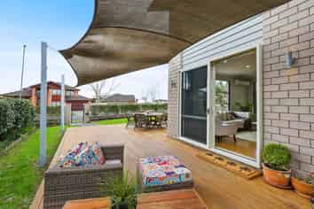 2 Murray Becroft Avenue, Henderson