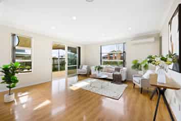 2 Murray Becroft Avenue, Henderson