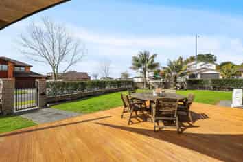 2 Murray Becroft Avenue, Henderson